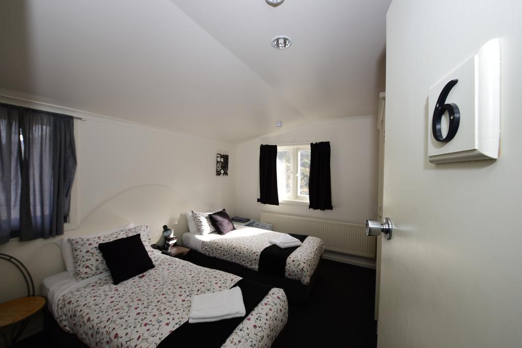 Black Bear Inn Thredbo Exterior foto